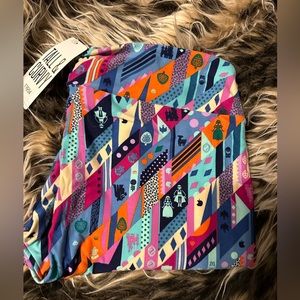 LuLaRoe T/C Leggings. Disney print